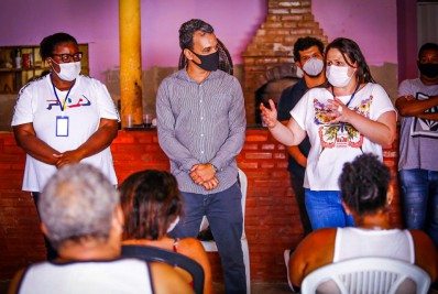 Projeto Transforma Bel tem aula inaugural no Vale das Mangueiras, em Belford Roxo