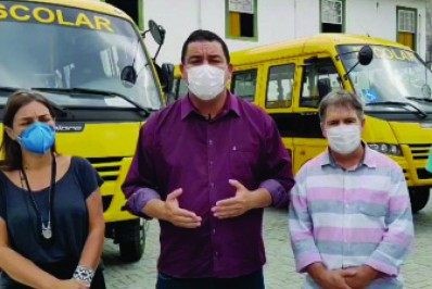 Paraty recebeu dois micro ônibus para o transporte escolar municipal