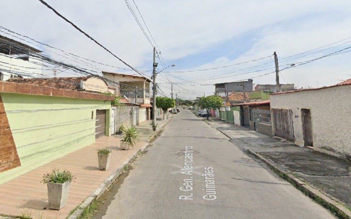 Rua General Alencastro Guimarães, em Bangu, na Zona Oeste do Rio