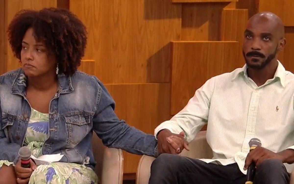 Jaqueline e Luciano, pais de Kathlen Romeu, gr&aacute;vida morta no Rio de Janeiro.
