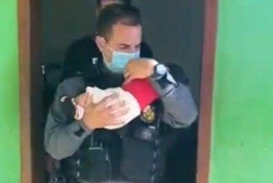 Mãe deixa bebê como 'garantia' em boca de fumo por dívida de R$ 200