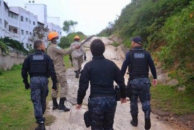 Buscas por idoso que desapareceu em Arraial do Cabo chegam ao 3º dia