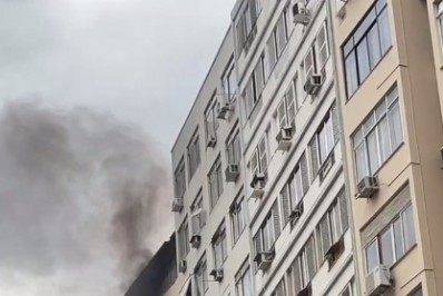 Incêndio atinge apartamento em Copacabana