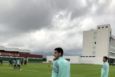 Nino se reapresenta e Cazares segue fora de jogo do Fluminense