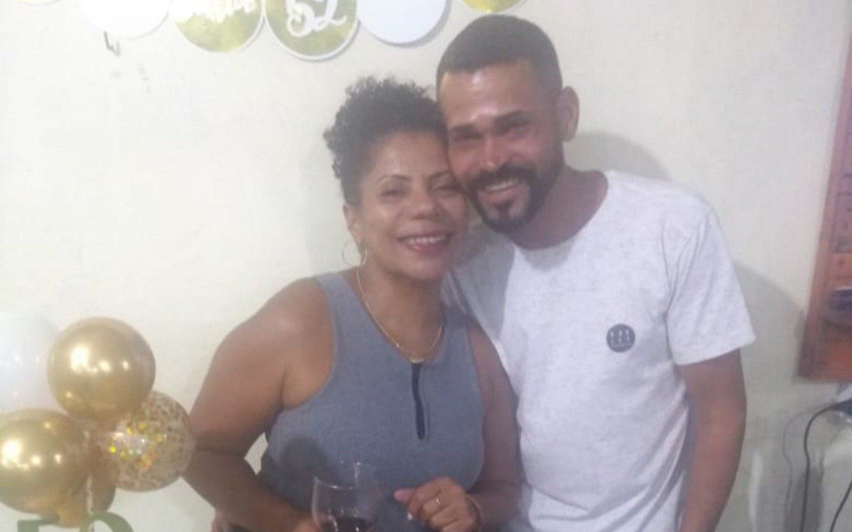Cátia da Silva Rosa, 52, foi morta a facadas pelo companheiro Luciano dos Santos Rodrigues, 39 anos, em Campo Grande - Arquivo pessoal