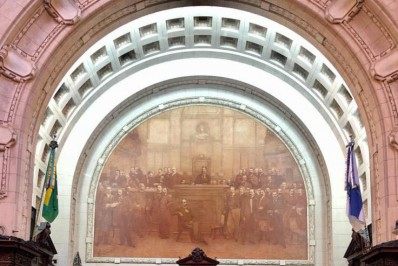 'Não vamos tirar direito de nenhum servidor', diz presidente da Alerj ao governador