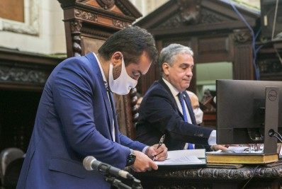 Governador se reúne na quarta-feira com os Poderes antes de enviar reformas à Alerj