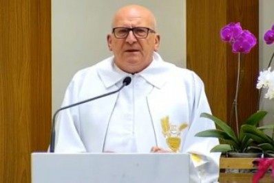 Vídeo! padre critica Bolsonaro e viraliza: 'Vergonha para o Brasil'