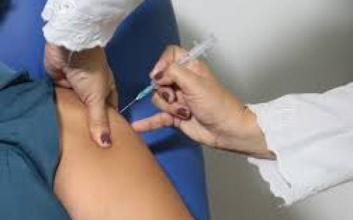 Município pretende imunizar pessoas com 55 anos  até sexta-feira (18)  - Reprodução internet