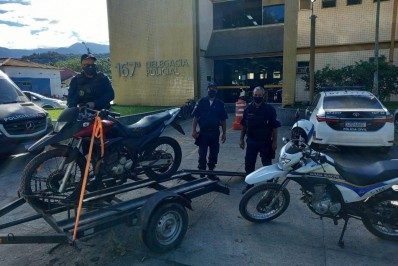 Moto roubada foi recuperada em Paraty