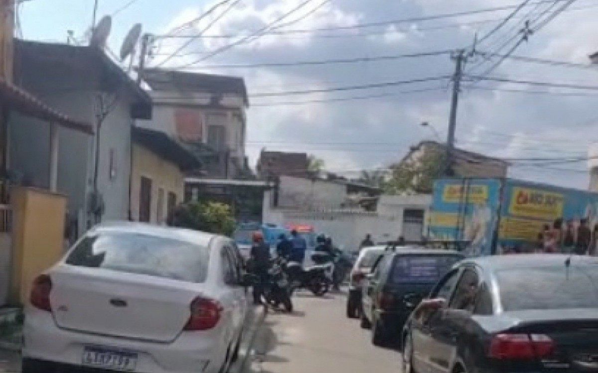 Filho mant&eacute;m a pr&oacute;pria m&atilde;e em c&aacute;rcere privado em Duque de Caxias