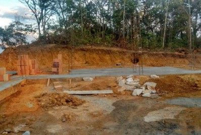 Prefeito de Vassouras e secretário explicam o projeto Obra Legal