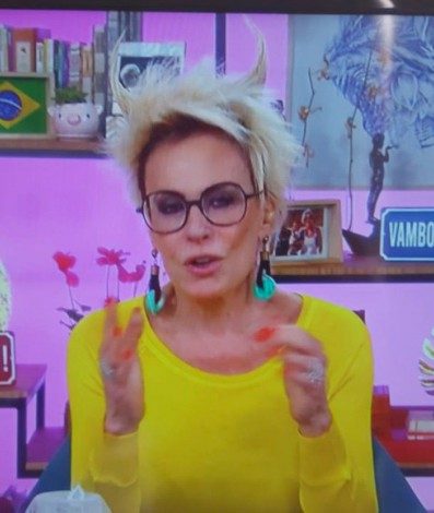 Ana Maria Braga surge com penteado de chifre no 'Mais Você - Reprodução