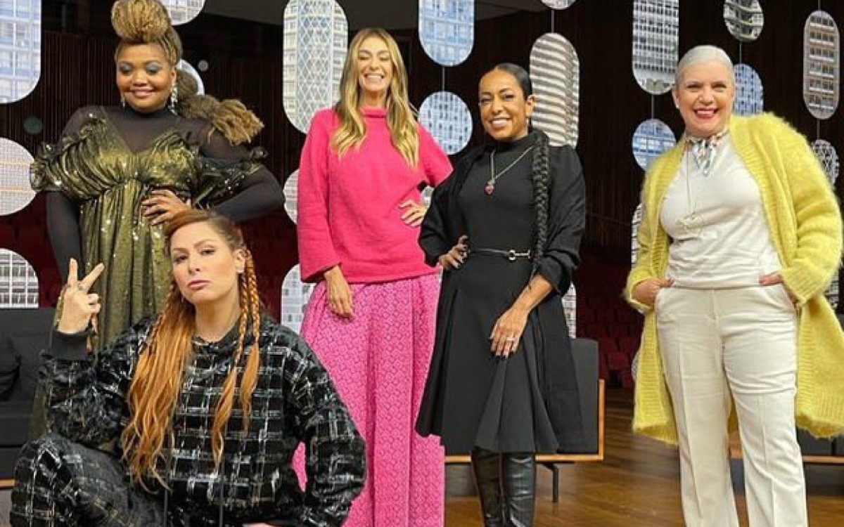 Samantha Schmutz participou do 'Saia Justa'