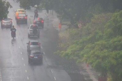 Chuva atinge a cidade do Rio; tempo segue instável até o fim de semana
