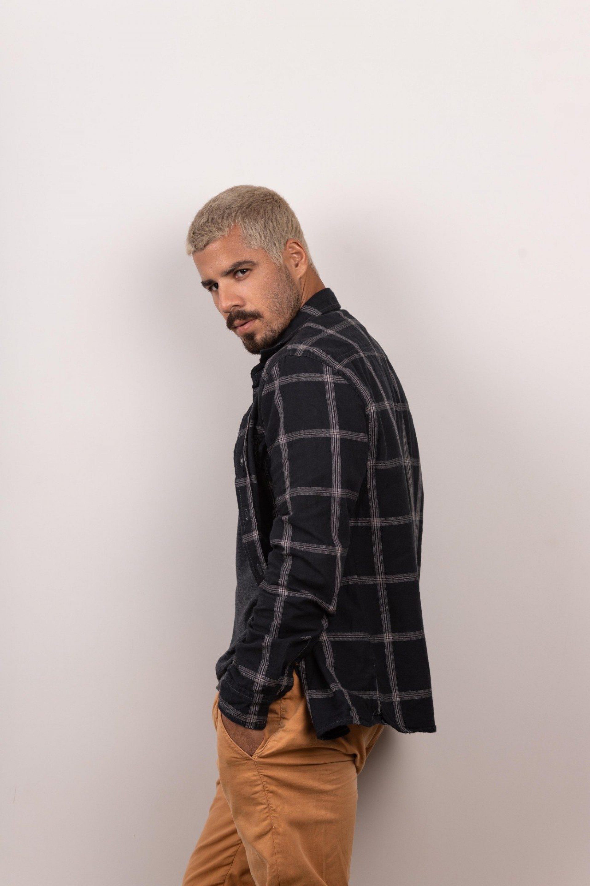 Ator tem 1,76m e está com 70 quilos - Foto: Matheus Ferreira