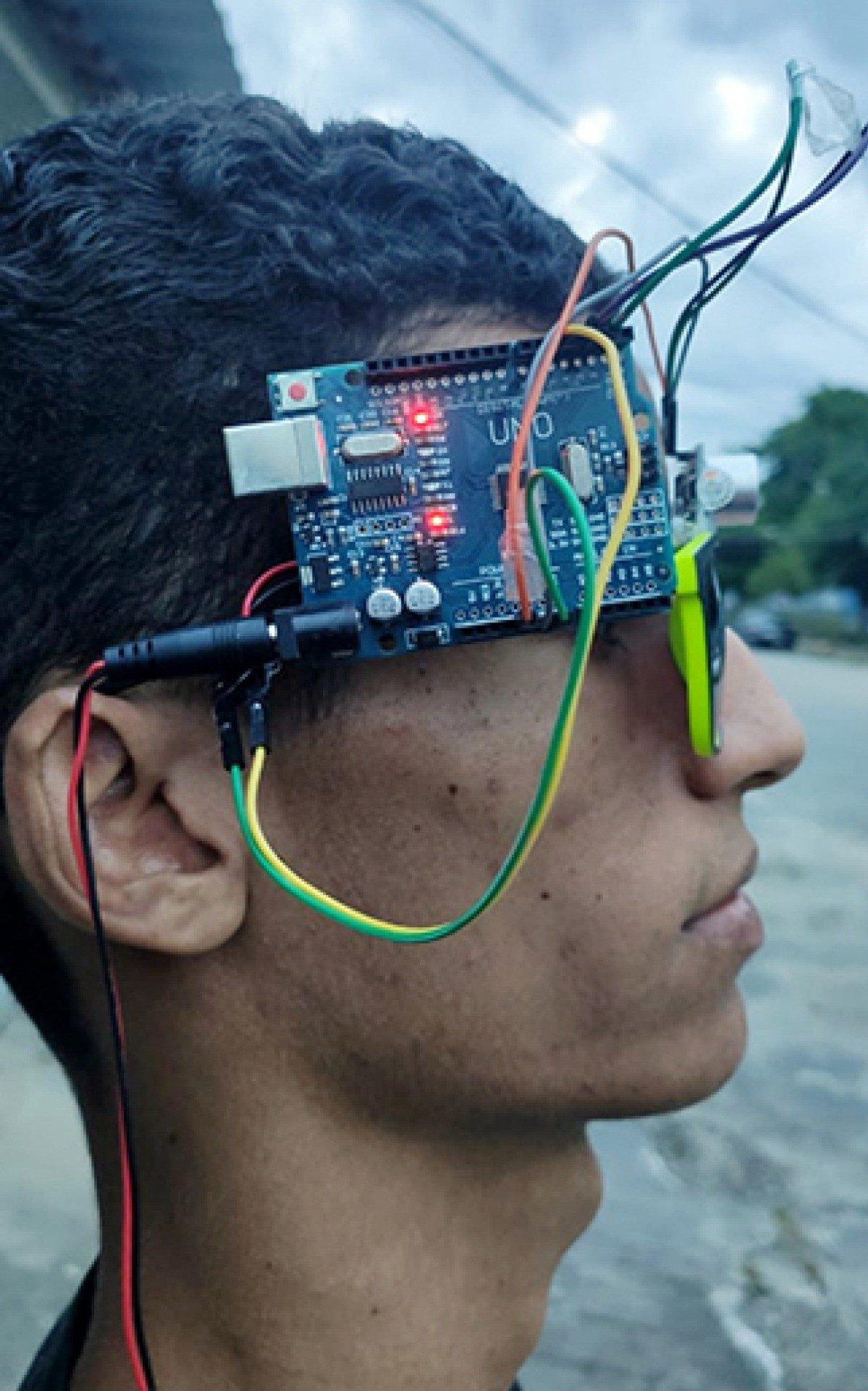 Alunos da Unigranrio criam aplicativo multifuncional para deficientes visuais ou com baixa vis&atilde;o