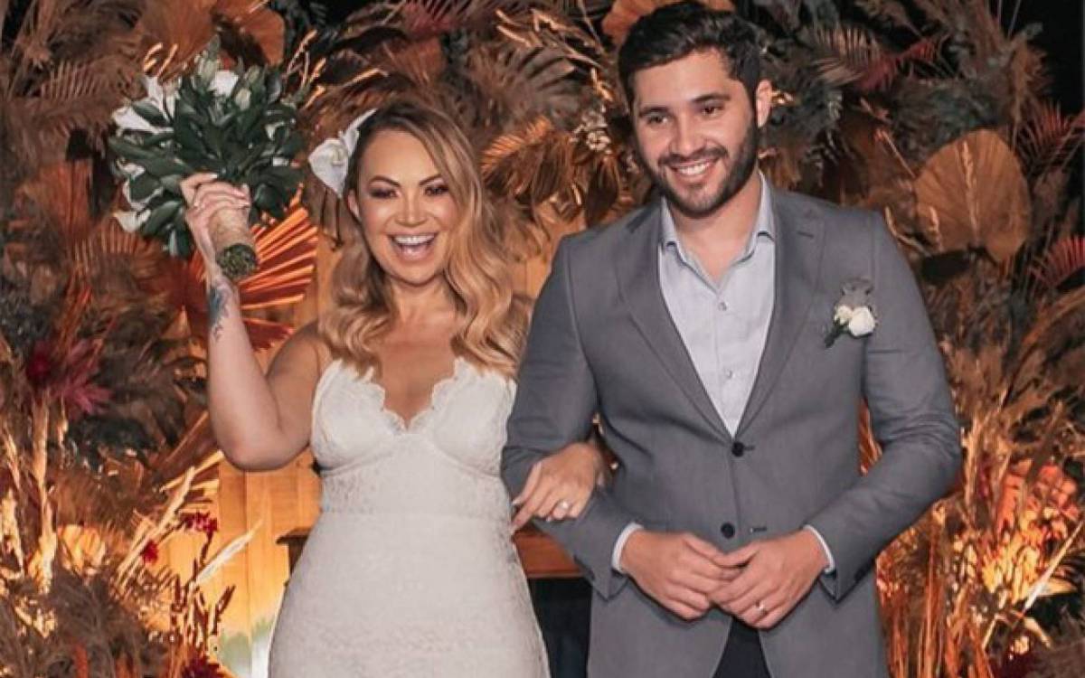 Solange Almeida e Monilton Moura se casaram em novembro do ano passado