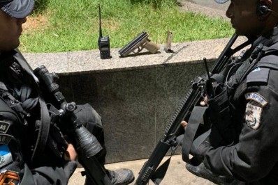 PM apreende pistola e bandido é morto após confronto em Belford Roxo