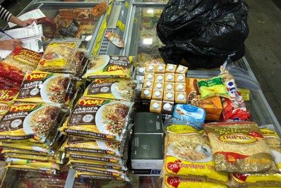 Vigilância Sanitária apreende 80kg produtos clandestinos e com data de validade vencida em Campos