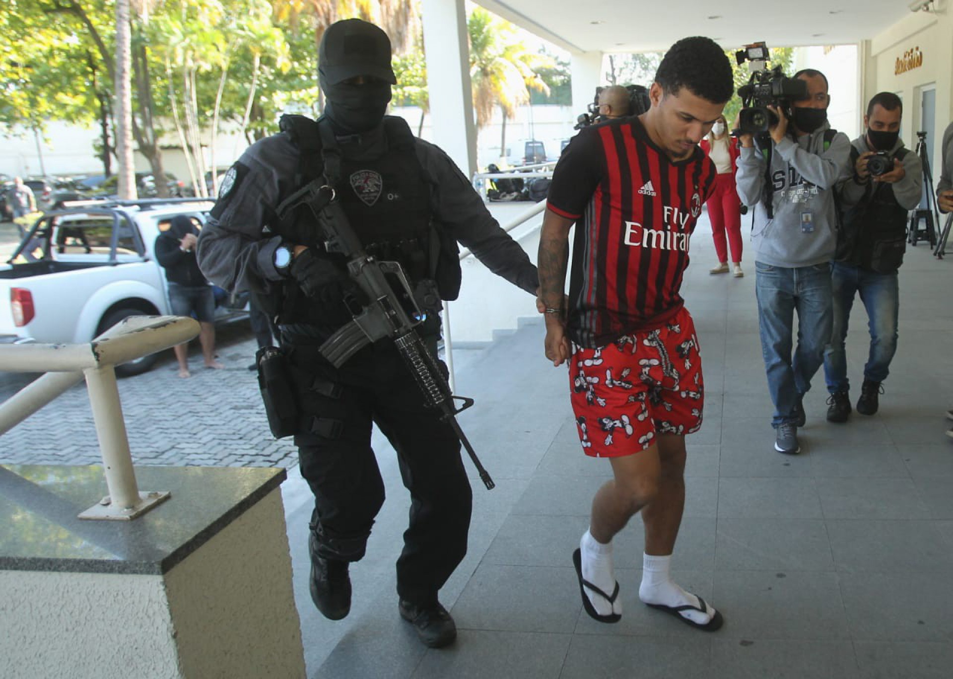 Operação prende traficantes de outros estados que buscaram refúgio no Rio - Estefan Radovicz/Agência O DIA