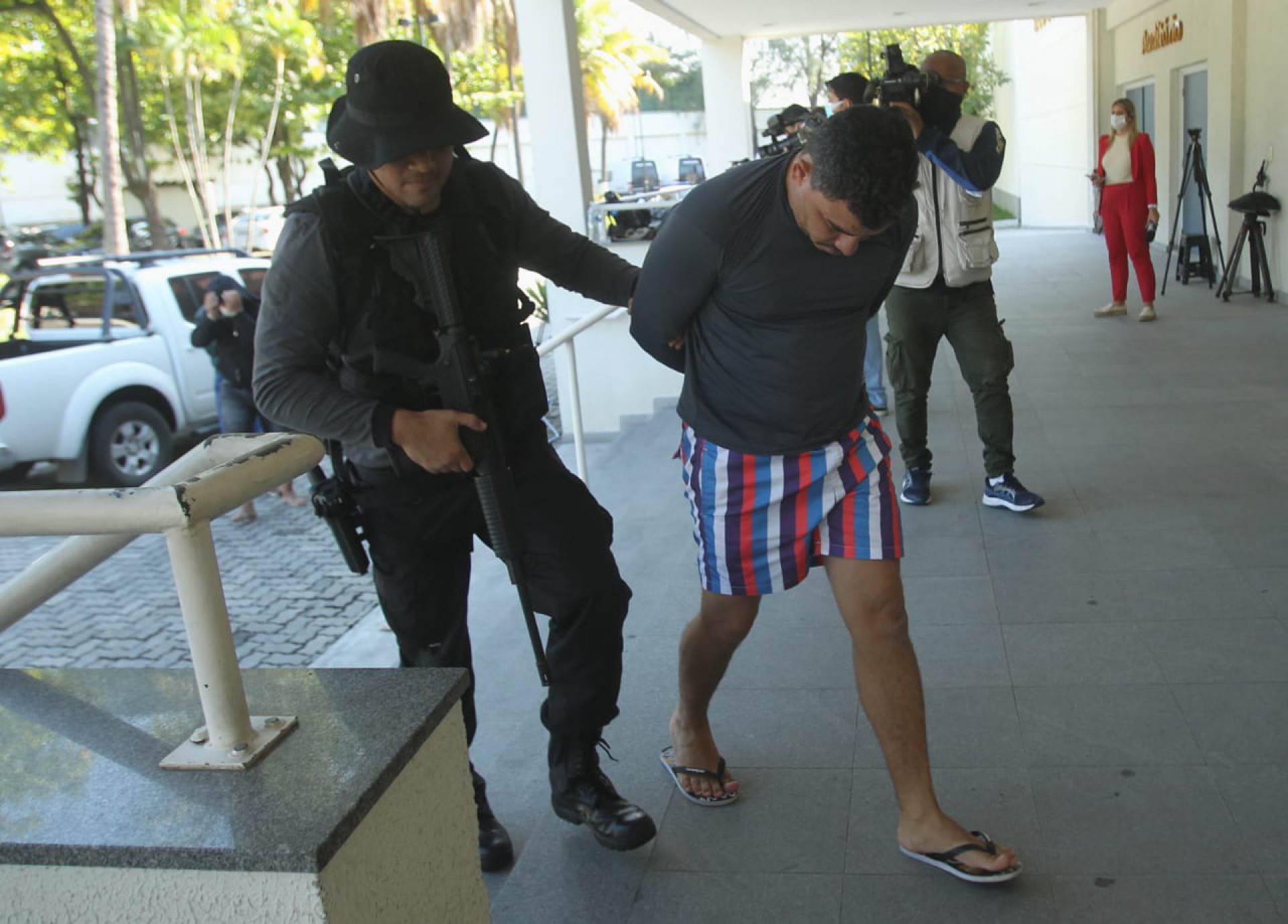 Operação prende traficantes de outros estados que buscaram refúgio no Rio - Estefan Radovicz/Agência O DIA