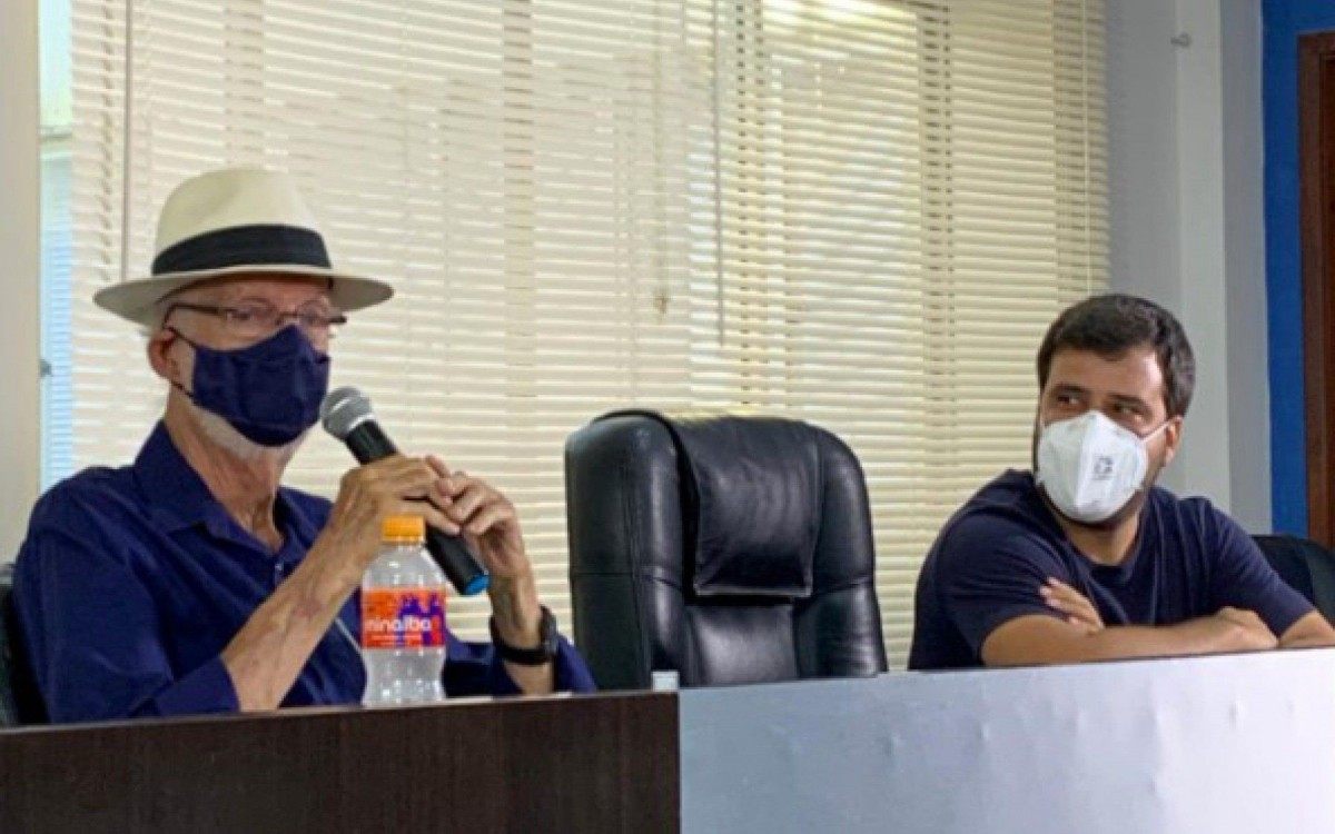 Prefeito de Cabo Frio, Jos&eacute; Bonif&aacute;cio (PDT) disse que &eacute; "um empr&eacute;stimo de jogador", mas lembrou que quer a devolu&ccedil;&atilde;o em breve