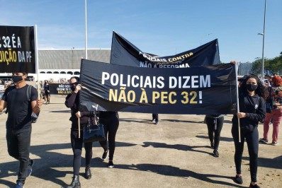 Policiais se unem a ato de servidores públicos contra a reforma administrativa