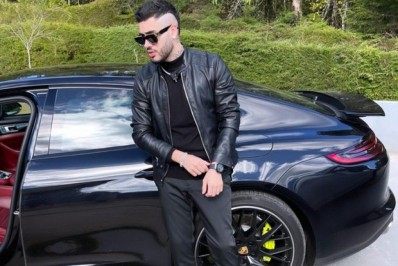 Kevinho mostra Porsche de R$ 620 mil