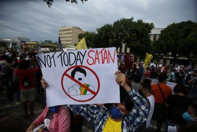 59% dos evangélicos não confiam em Bolsonaro, segundo Ipec