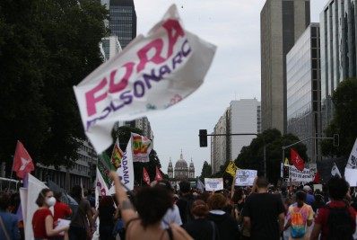 Veja como a imprensa internacional mostrou a 'tragédia brasileira' com 500 mil mortes pela Covid