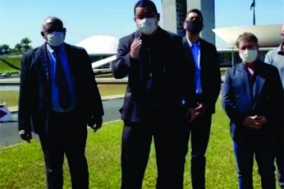 o Prefeito Luciano Vidal conclui agenda em Brasília