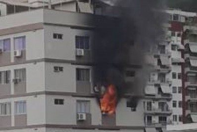 Incêndio atinge apartamento no sexto andar de prédio no Riachuelo