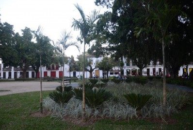 Jardim Sensorial na Praça da Matriz