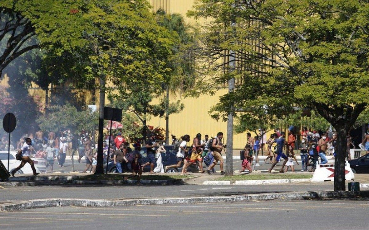 Em Brasília, policiais e indígenas entram em confronto durante manifestação - Richard Silva/PCdoB na Câmara