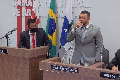 Bombeiros serão homenageados após resgate aéreo em Arraial do Cabo