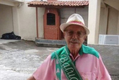 Novo presidente de honra da Mangueira, Hélio Turco revela: 'Ainda estou meio atônito'