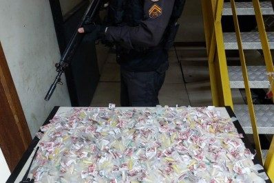Acusado de envolvimento com o tráfico é preso em Cabo Frio