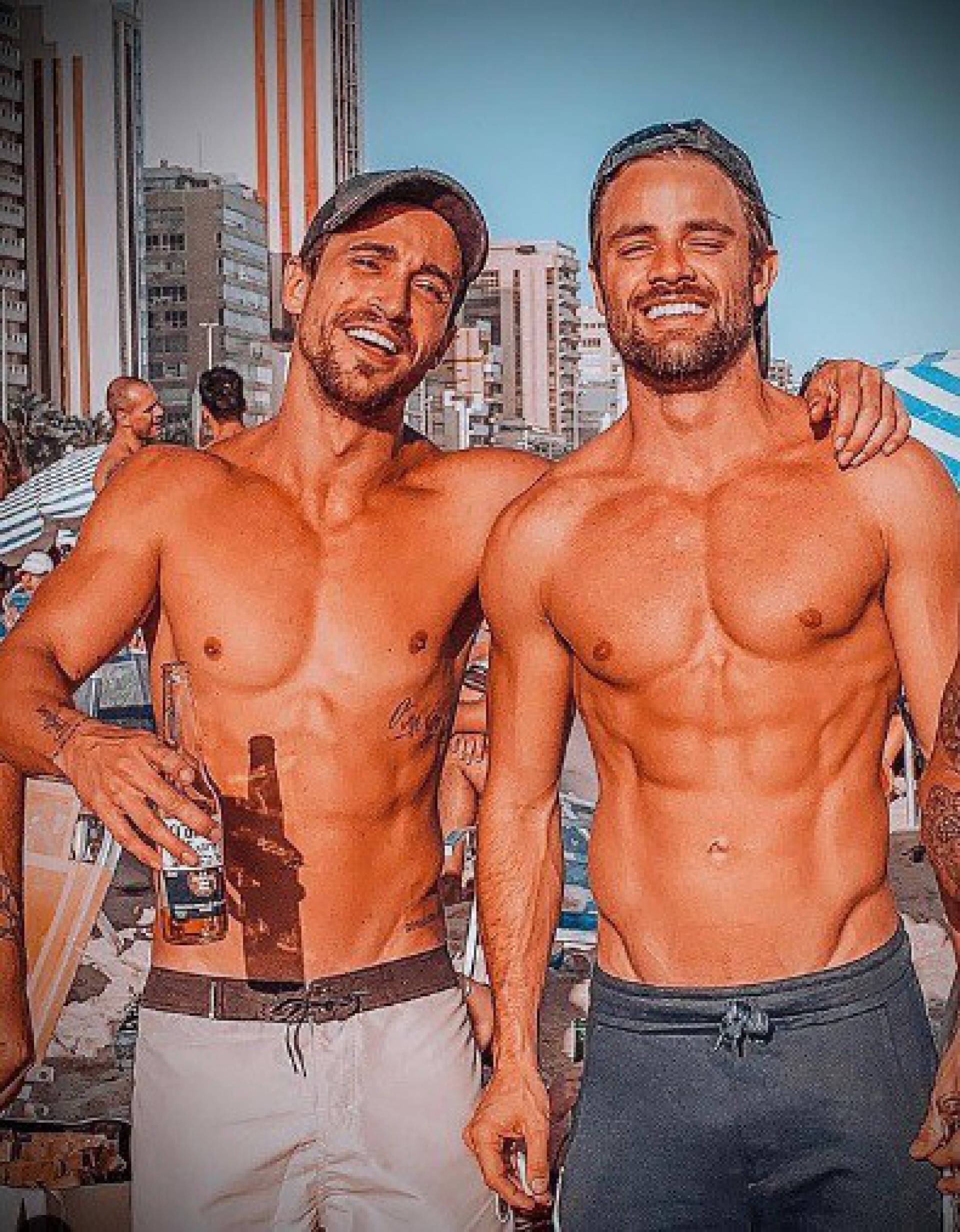 Ex-BBB Rafael Licks lamenta morte de empresário por asfixia