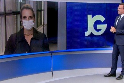 Rodrigo Bocardi salva repórter que se confundiu ao vivo