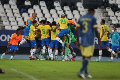 Criticado por Tite, gramado do Nilton Santos pode receber mais dois jogos da Seleção