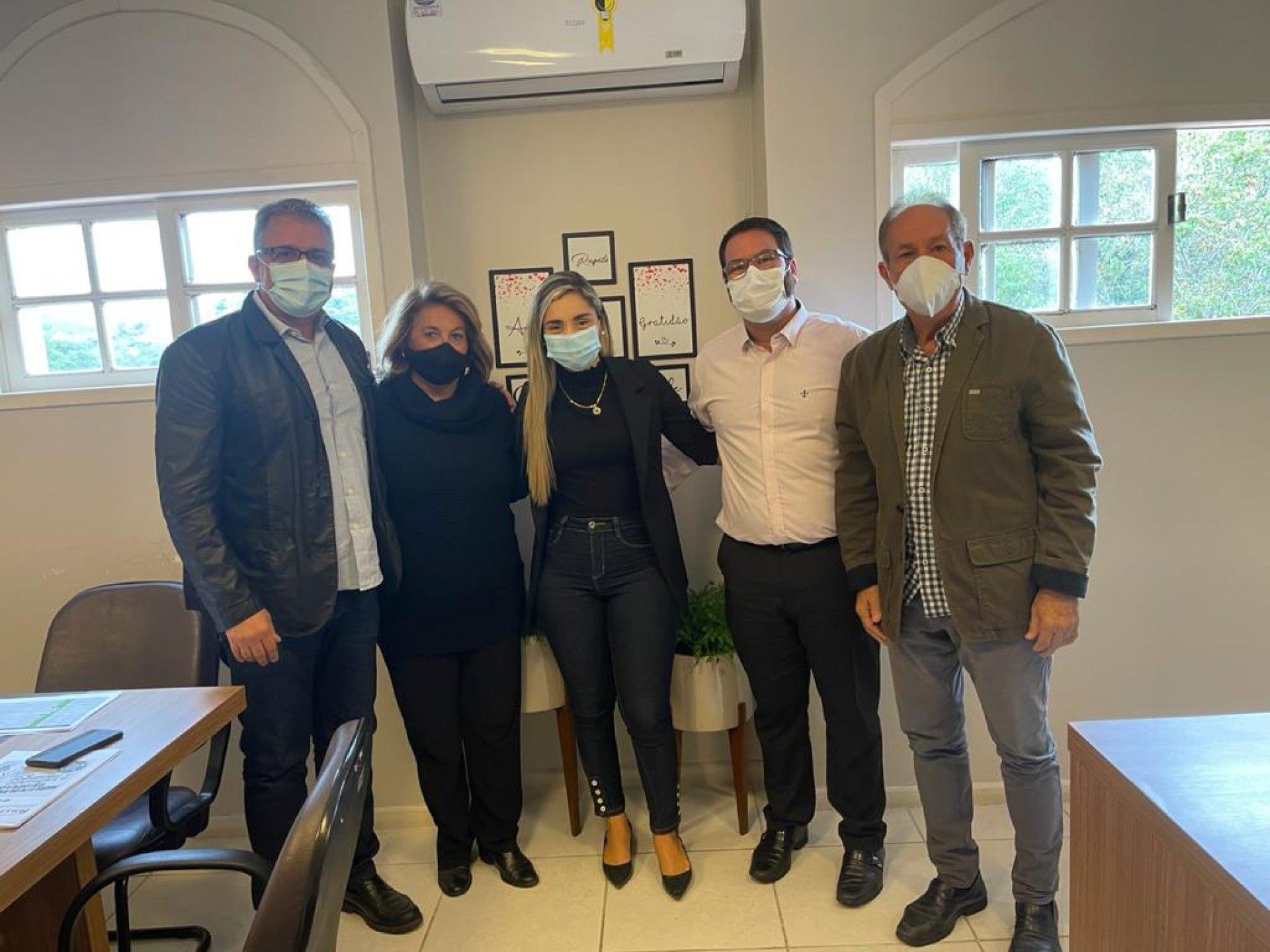 Secretaria da Mulher anuncia nova parceria para os idosos de B&uacute;zios