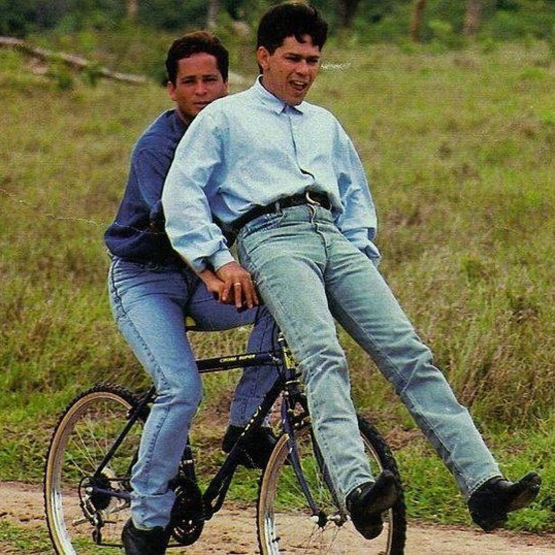 Leonardo e Leandro - Reprodução