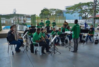 Assistência Social faz interação entre usuários de oficinas