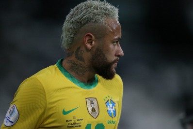 Após vitória diante da Colômbia, Neymar ironiza atacante ex-Palmeiras 