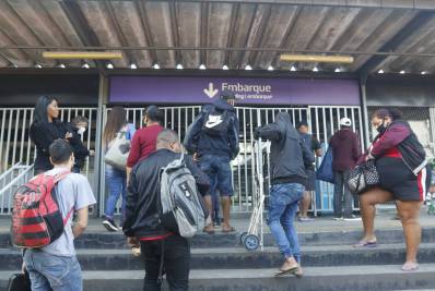 Pelo terceiro dia consecutivo, trens do ramal Japeri estão com intervalos irregulares 