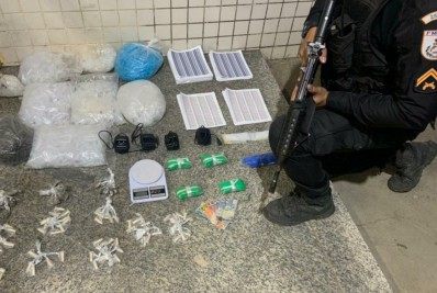 Adolescente de 17 anos é apreendido por tráfico no Jacaré, em Cabo Frio