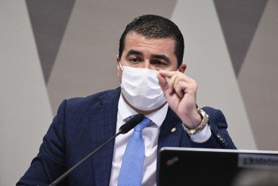 'Intenção de Dominguetti é tirar crédito de testemunhas', diz Luis Miranda 