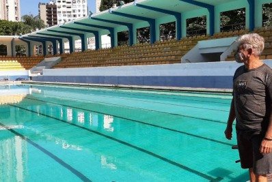 Caio Martins retoma atividades de natação e hidroginástica para vacinados contra a covid-19