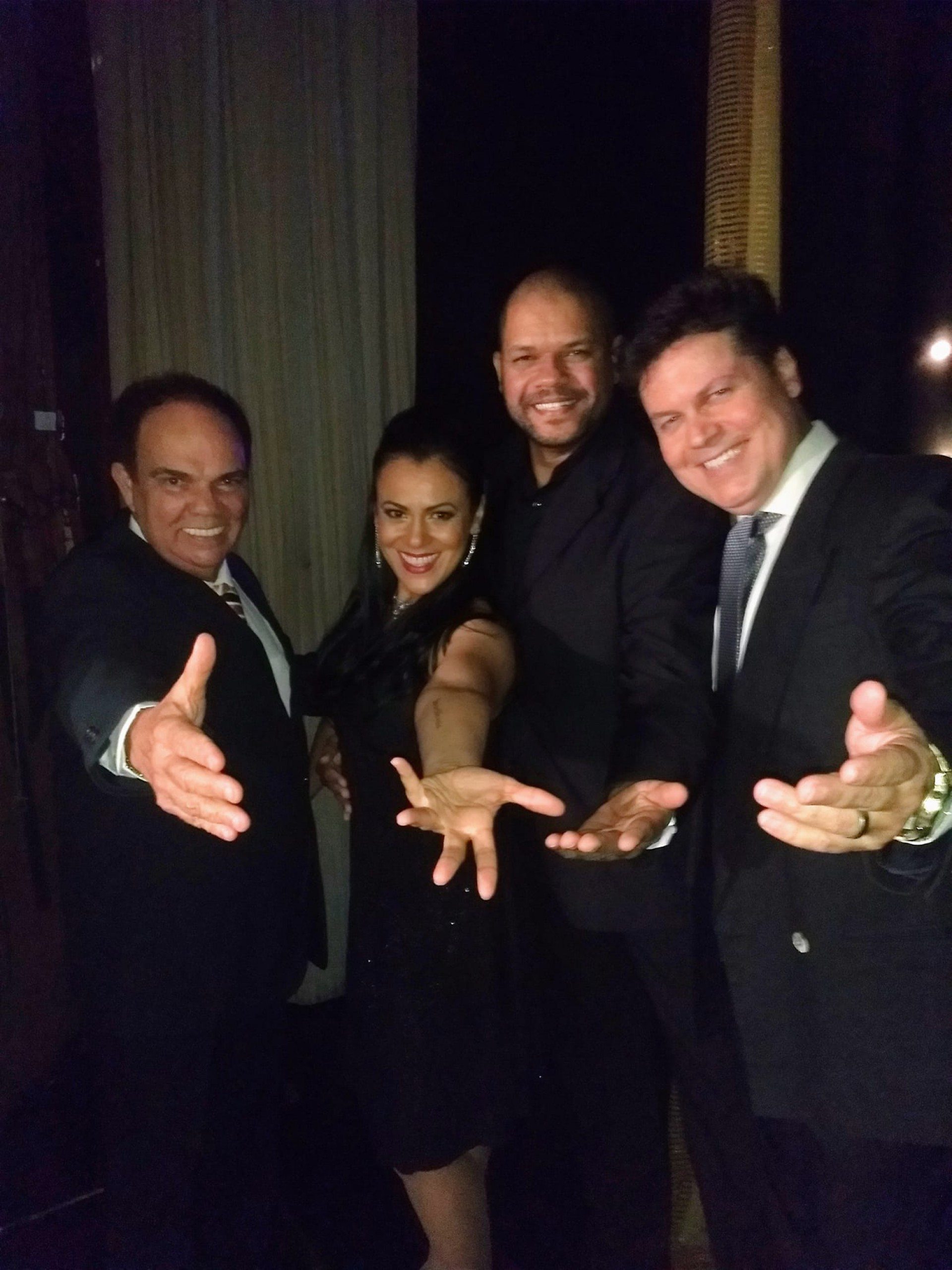 Can&ccedil;&otilde;es de Luis Miguel s&atilde;o destaques em espet&aacute;culo no Teatro Vanucci